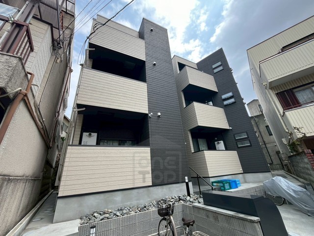 REGALEST千里山の外観写真