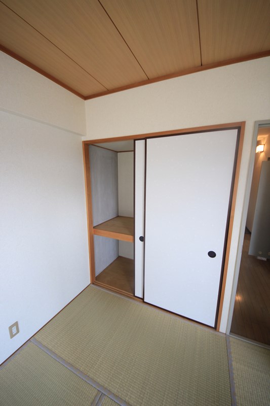 セラヴィ山手の内装写真