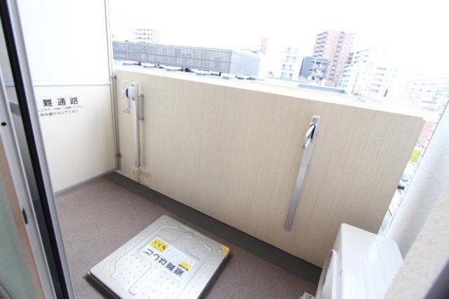 プライムアーバン川崎南幸町の内装写真