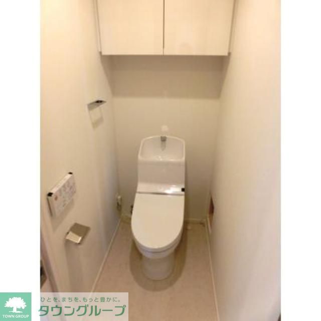 トイレ　※写真は同タイプ住戸です。