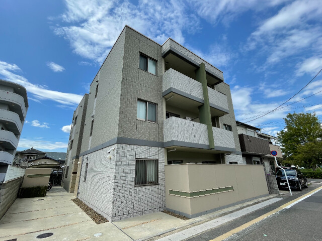カサベルデ桂川の外観写真