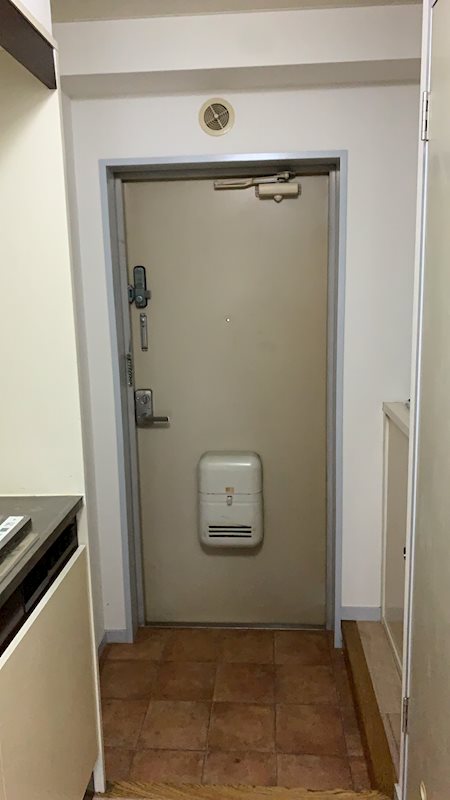 玄関　310号室参考