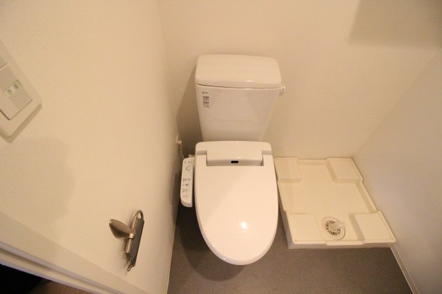 トイレ　別部屋写真
