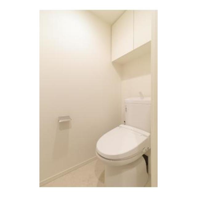 トイレ　※写真は同タイプ住戸です。