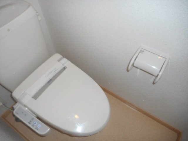 トイレ　シンプルで使いやすいトイレです