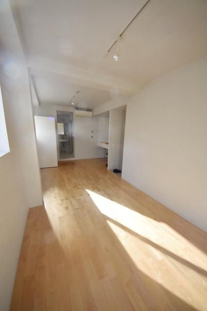 居室・リビング　★10.4帖の広々したお部屋です。★