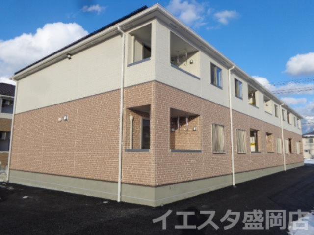 建物外観　外観写真（昼）