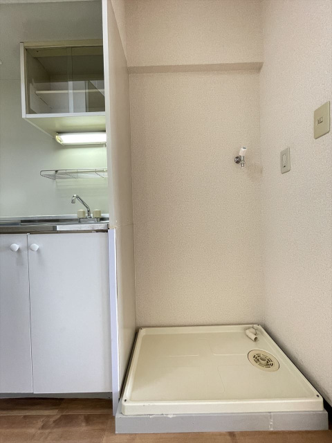 その他設備　洗濯機置場