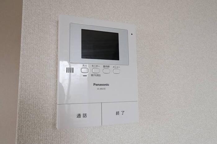 セキュリティ　モニター付きインターホン