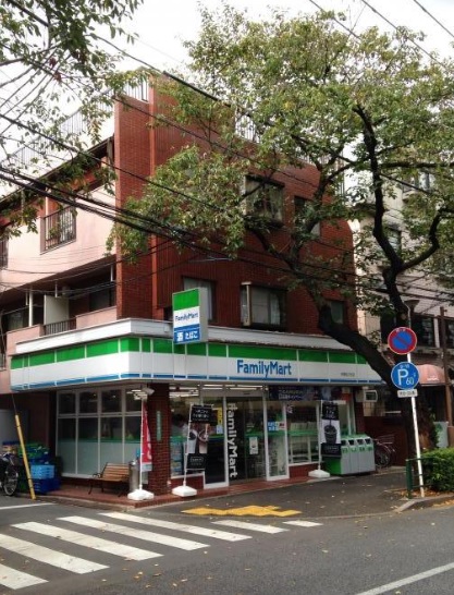 コンビニ　ファミリーマート中野松が丘店（コンビニ）まで423m