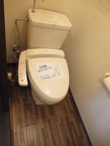 グラングスト青山Bのトイレ写真