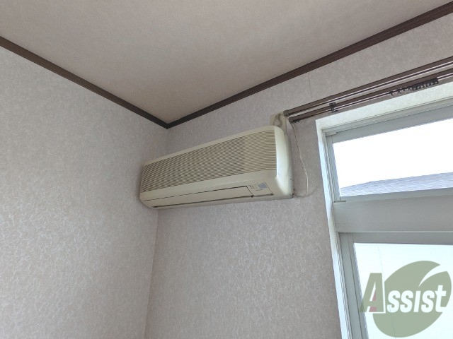 その他設備　エアコン設置済みです。これからの時代は欠かせませんよ。
