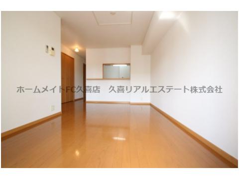 居室・リビング　同建物別号室