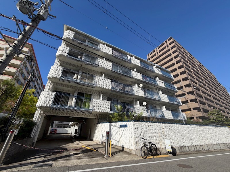 甲南本山コーポラスの外観写真