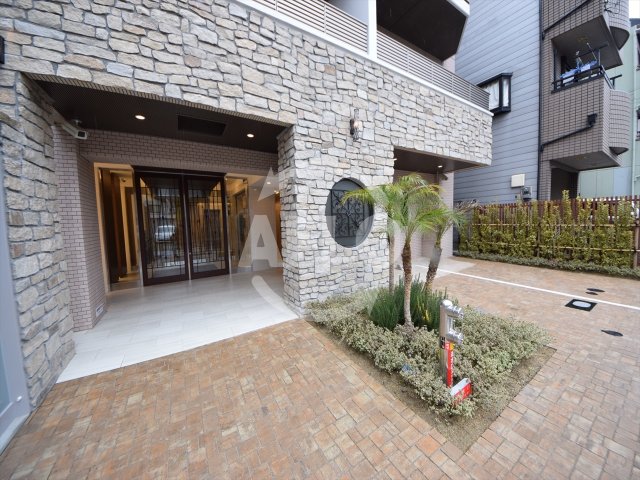 エントランス　Mon maisonII　エントランス