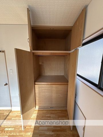 宮原1丁目戸建ての内装写真