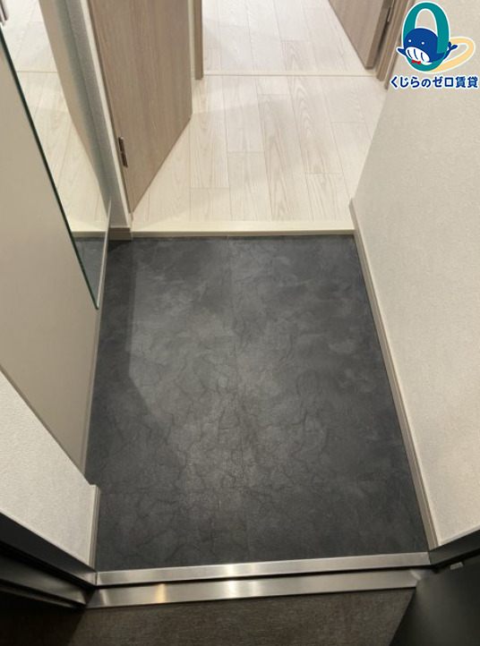 玄関　名古屋で一番初期費用の安い賃貸専門の不動産会社です(^^)