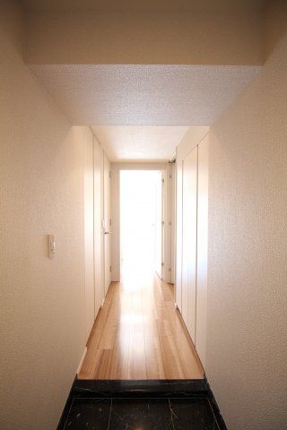 玄関　ルクシェール王子 　北区堀船2