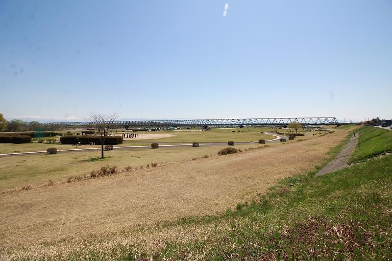 公園　阿賀野川緑地（公園）まで1986m