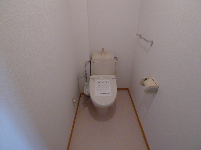 トイレ　写真は１階