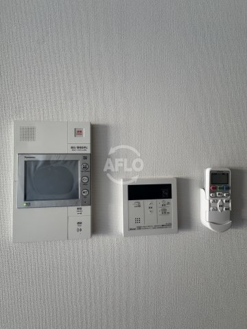 セキュリティ　コンフォリア・リヴ新梅田　モニター付きインターホン