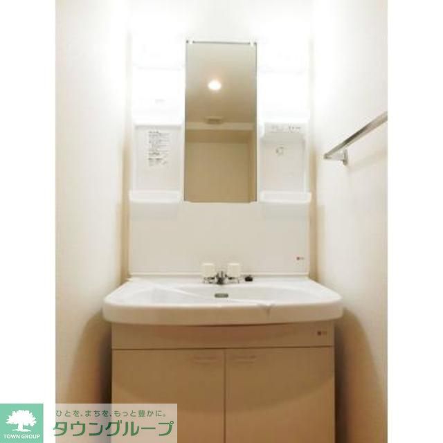 洗面設備　※写真は同タイプ住戸です。