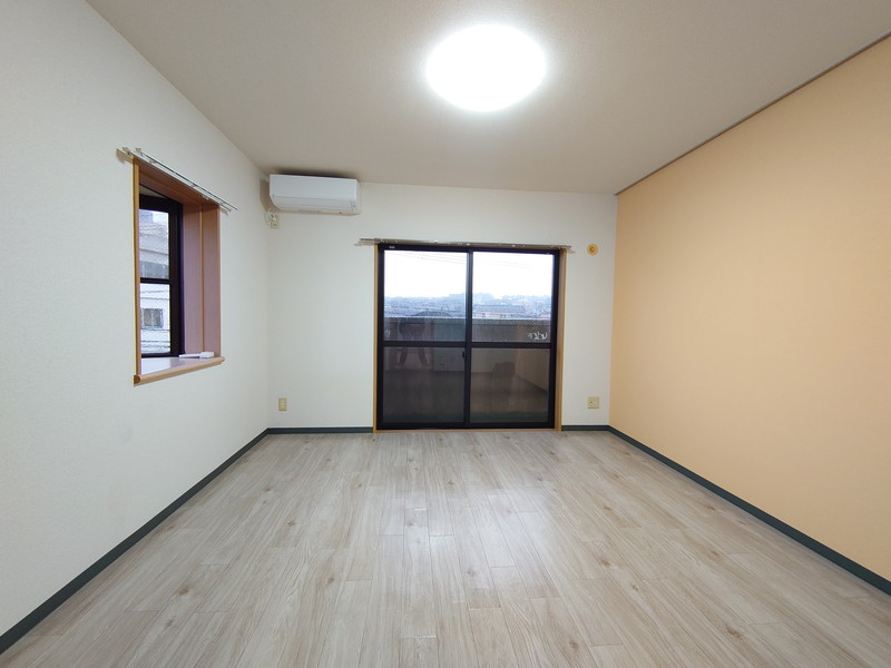 居室・リビング　全室角部屋タイプの洋室8帖