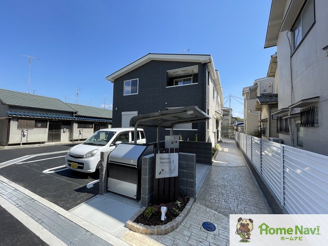 建物外観　現地待ち合わせでのご案内も可能です。