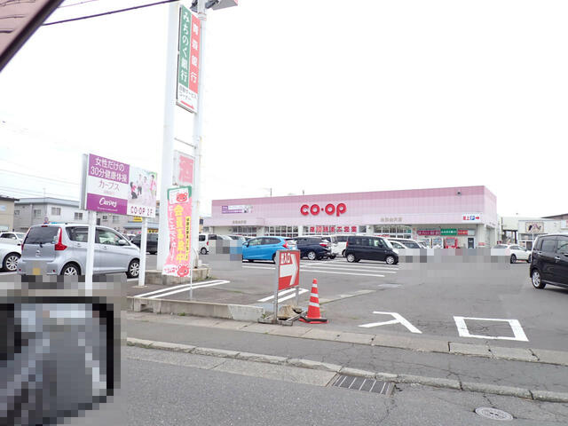 コンビニ　青森県民生協　金沢店（コンビニ）まで1700m