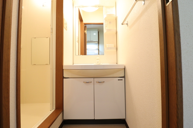 洗面設備　独立洗面台