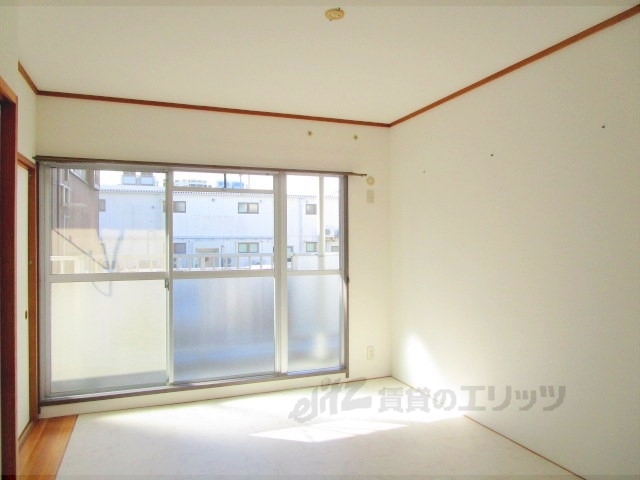 居室・リビング　洋室