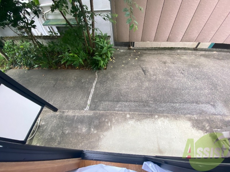 バルコニー　バルコニーはございませんが、洗濯物干しがあります。