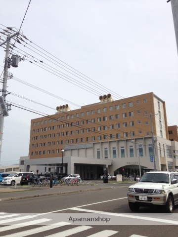 病院　滝川市立病院（病院）まで300m