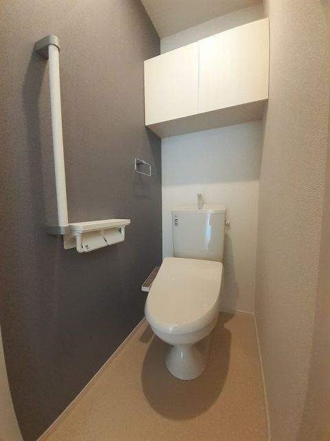 【春日部市藤塚のアパートのトイレ】
