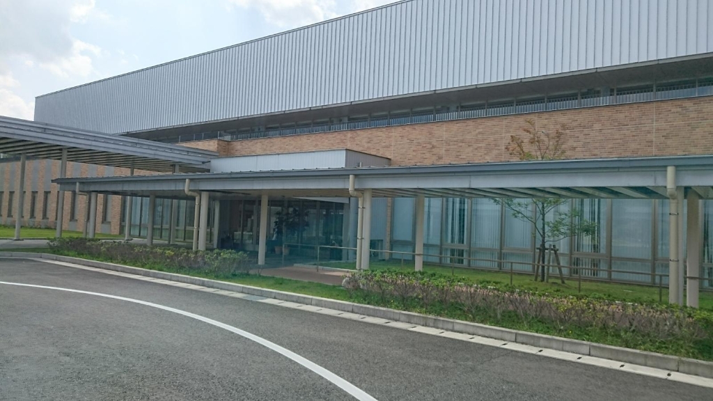 病院　総合せき損センター（病院）まで824m