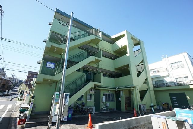 神奈川県横浜市青葉区美しが丘５（マンション）の賃貸物件の外観