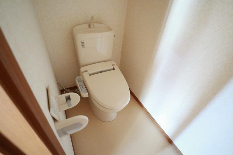 【キャスケードＡ棟のトイレ】