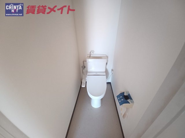 【伊勢市船江のマンションのトイレ】