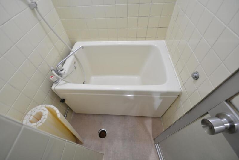 バス・シャワールーム　綺麗な浴槽です。