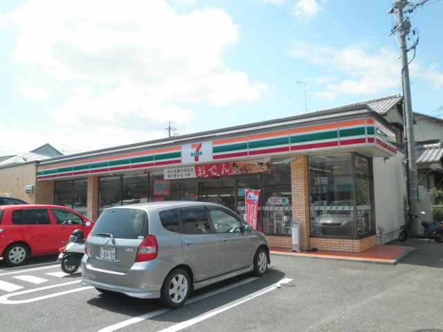 コンビニ　セブンイレブン静岡千代田5丁目店（コンビニ）まで323m