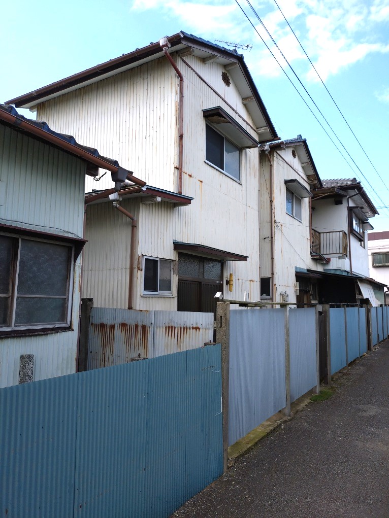 希望が丘ハウス　東の建物外観