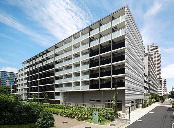 【Dimus勝どきの建物外観】