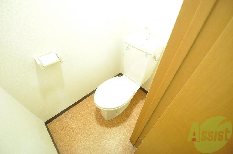 トイレ　キレイに清掃されたトイレは清潔感があり気分もよくなります。