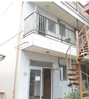 本田町ハイツの建物外観