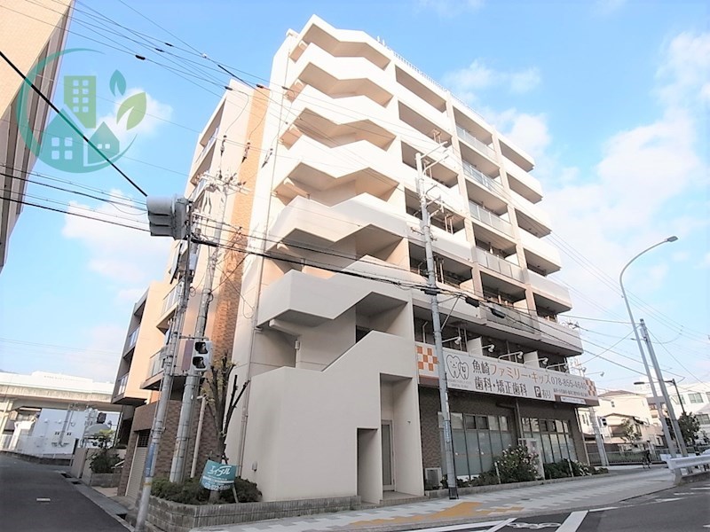 【神戸市東灘区魚崎西町のマンションの建物外観】