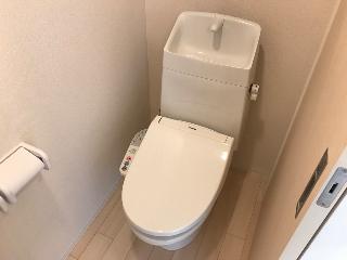 トイレ　シャワー付トイレ（イメージ）