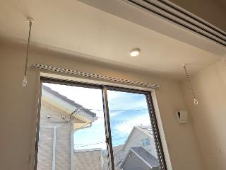 その他設備　室内物干し（イメージ）