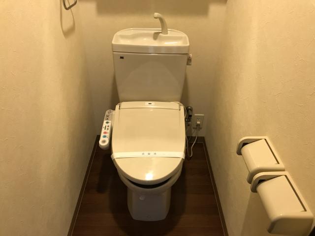 トイレ　シャワー付トイレ