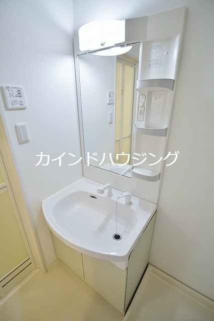 洗面設備　シャンプードレッサー