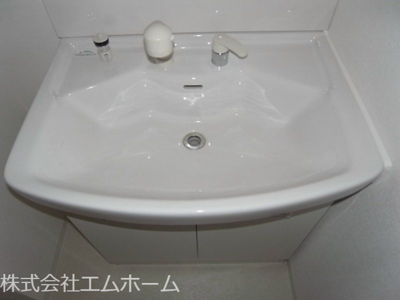 洗面設備　脱衣所　独立洗面台（シャンプードレッサー）